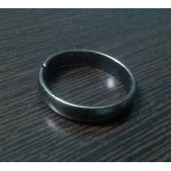 BLACK HORSE SHOE RING